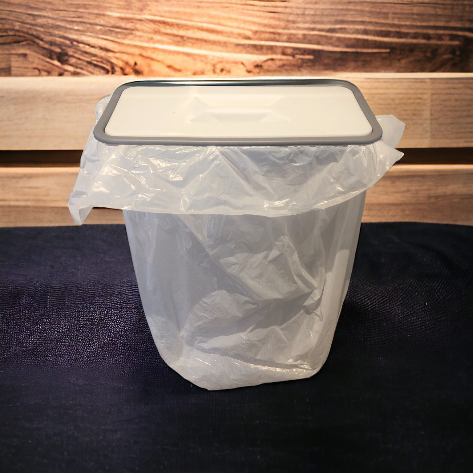 Caravan Rubbish Bag Holder Murray River Caravan and Camping Accessories