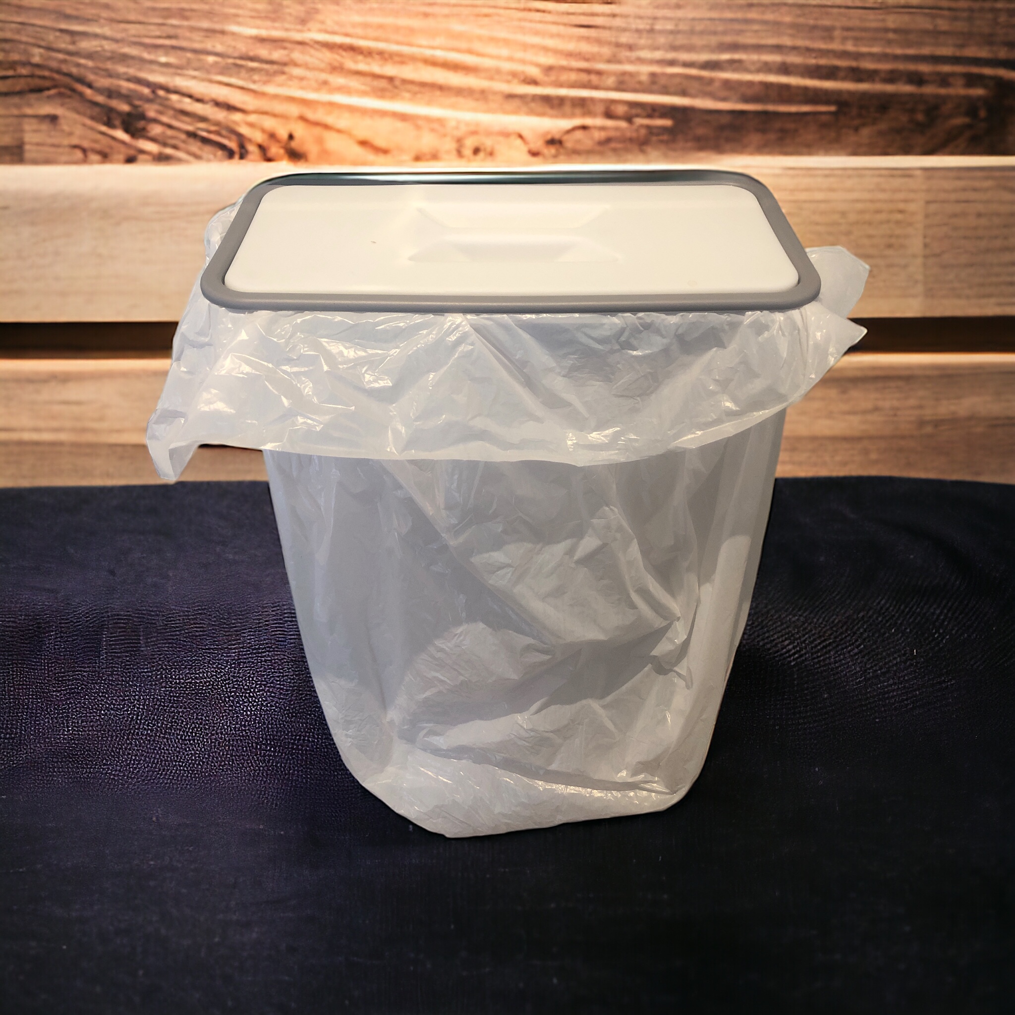 Caravan Rubbish Bag Holder Murray River Caravan and Camping Accessories