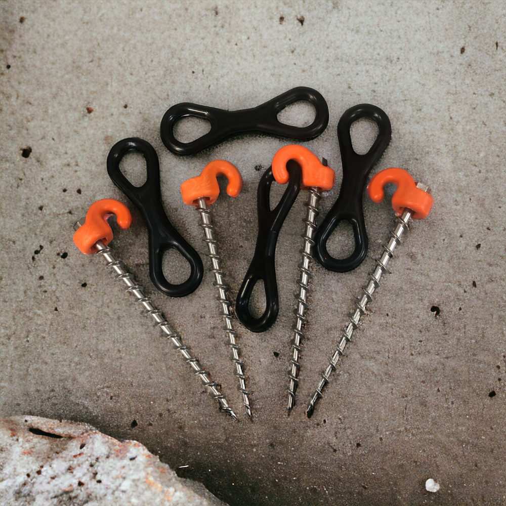 Ground Dog Pegs x 4 and 4 Rubber Springs Set of 4